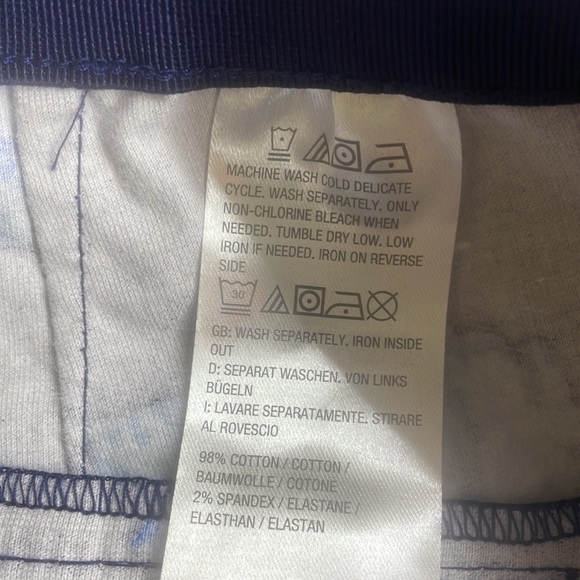 New Isaac Mizrahi Blue Floral Print Velvet Stirrup Pants Size 10P Adjustable - Picture 7 of 16